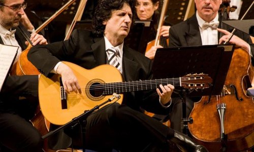 Juanjo Mena dirige Albéniz, Beethoven y el "Concierto Al-Andalus" de Cañizares con la Sinfónica de Galicia