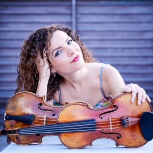 La violinista Anna Urpina presenta su nuevo CD "Baroque/Modern" en el Palau de la Música Catalana