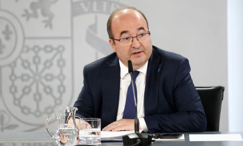 Miquel Iceta anuncia una prestación por desempleo adaptada a la intermitencia laboral del sector cultural