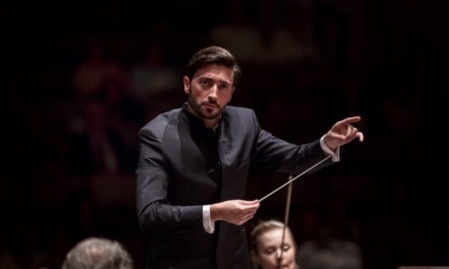 Antonio Méndez dirige Schubert y Berio con la Orquesta Ciudad de Granada