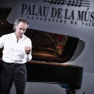 El tenor Javier Palacios sustituye a Andeka Gorrotxategi en "La Dolores" del Teatro de la Zarzuela