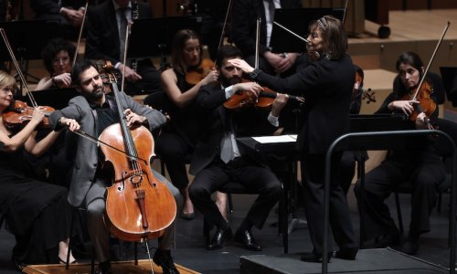 Pablo Fernández y JoAnn Falleta con la Orquesta Sinfónica de Navarra