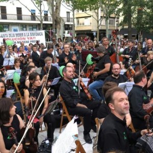 Los músicos de la Sinfónica de Sevilla reivindican una subida salarial y cubrir los puestos vacantes de la orquesta