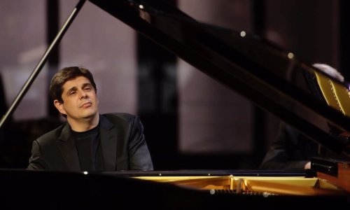 Javier Perianes toca el "Cuarto" de Beethoven con la Orquesta de RTVE y Pablo González