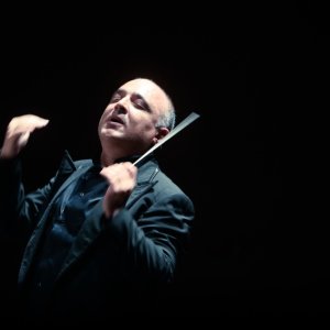 Ernest Martínez Izquierdo sustituye a Josep Pons al frente la ópera "Alexina B." en el Liceu