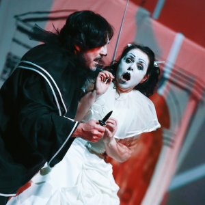 Opus Lírica escenifica 'Pagliacci' de Leoncavallo en San Sebastián