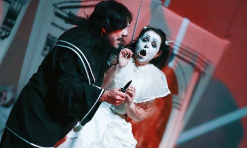 Opus Lírica escenifica 'Pagliacci' de Leoncavallo en San Sebastián