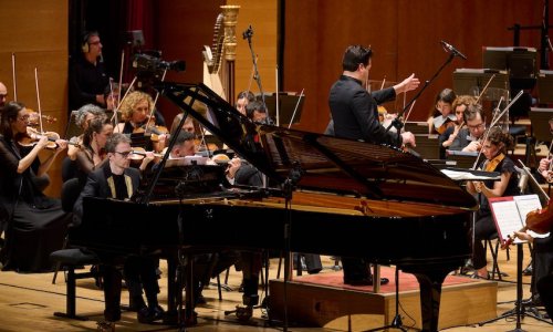 Robert Treviño dirige obras de Lazkano y Mahler al frente de Euskadiko Orkestra