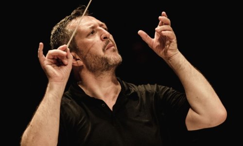 Thomas Adès dirige a la Orquesta Nacional de España con obras propias y de Janácek
