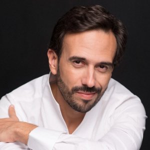 Iván Martín toca el Concierto para piano de Skriabin con la ADDA Simfònica de Alicante