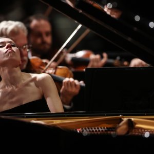 Alba Ventura y Tomás Grau con obras de Mozart y Schumann, con la Franz Schubert Filharmonia