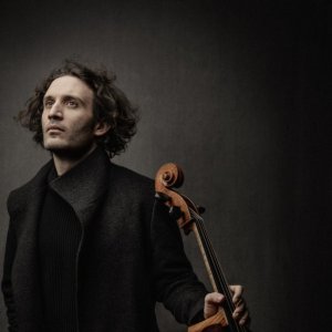 Nicolas Altstaedt visita a la OBC con el "Concierto para violonchelo" de Lutoslawski