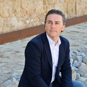 José María Moreno dirige el "Stabat Mater" de Dvorák con la Filarmónica de Málaga