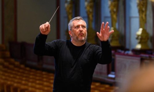 El compositor Thomas Adès gana el Premio Fronteras del Conocimiento de Música y Ópera