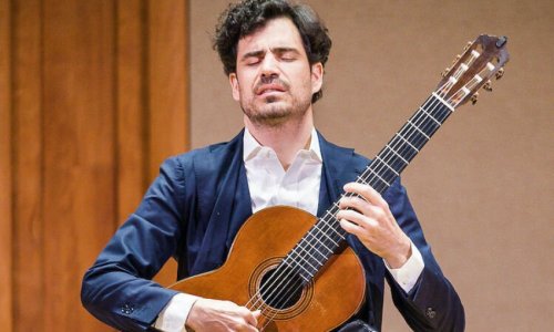 La Orquesta Nacional Belga llega de gira a España, con la guitarra de Pablo Sainz-Villegas