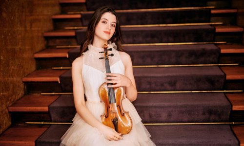 La violinista María Dueñas, Premio Princesa de Girona de las Artes y las Letras