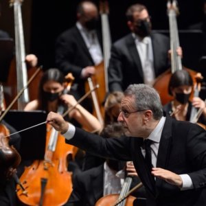 Josep Pons cancela su Mahler de julio en el Liceu para dirigir un concierto en los Proms de Londres