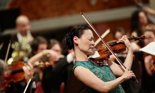 Midori interpreta el 'Concierto para violín' de Chaikovski con la Franz Schubert Filharmonia