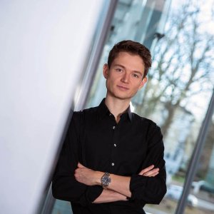 La Sinfónica de Tenerife une a Tchaikovsky y Dvorák bajo la batuta de Felix Mildenberger