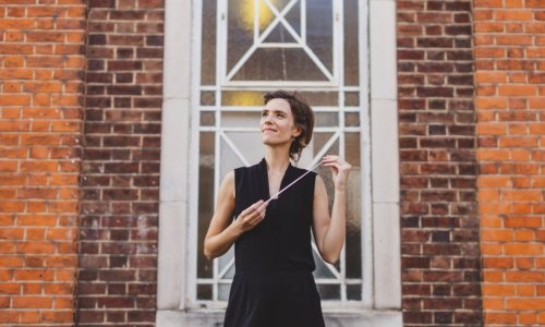 Chloé van Soeterstède une las primaveras de Lili Boulanger y Robert Schumann con la Sinfónica de Castilla y León