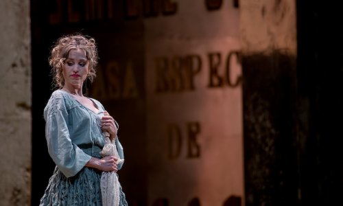 Rocío Pérez y José Luis Sola protagonizan 'Doña Francisquita' en el Palacio de Festivales de Santander