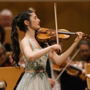 María Dueñas y Herbert Blomstedt, juntos con Mendelssohn en el Dresdner Musikfestspiele 