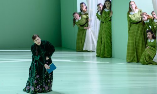 La 2 de TVE emite la ópera "Alexina B.", de Raquel García-Tomás, durante la madrugada del domingo al lunes