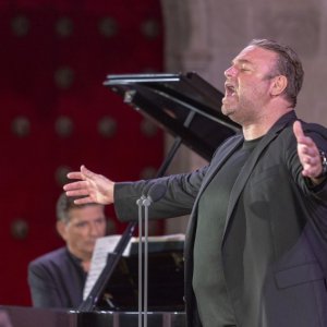 Joseph Calleja cancela su Parsifal de Bayreuth por una infección de garganta