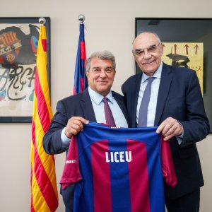 El FC Barcelona y el Liceu firman un acuerdo para el fomento de la ópera