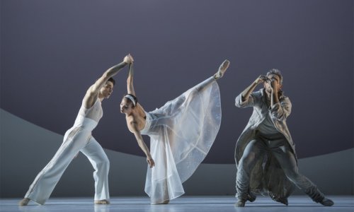 Los Ballets de Monte-Carlo llegan al Liceu, abordando el impacto de la IA con su espectáculo "Coppél-I.A."