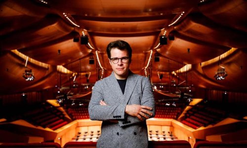 Jakub Hrusa dirige la "Novena" de Mahler de gira por Europa con la Gustav Mahler Jugendorchester