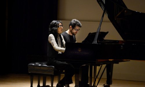 Mitsuko Uchida y Jonathan Biss interpretan Schubert a cuatro manos en San Sebastián