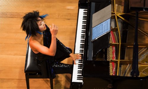 Yuja Wang tocará música inspirada en las creaciones del artista plástico David Hockney