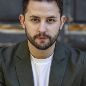 Alberto Frías: “Vivo para la escena, me siento artista en el sentido más amplio del término”