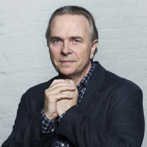 Mark Elder une a Mahler y Shostakovich con la Orquestra de la Comunitat Valenciana