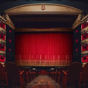 El Teatro Real ofrece 100 entradas gratis a menores de 30 años para ver "Orlando", por el Día de la Ópera