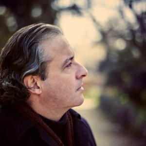 Juanjo Mena dirige "Las golondrinas" de Usandizaga desde el foso del Teatro de la Zarzuela