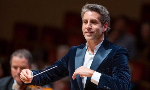 Lucas Macías dirige Mozart, Schubert y Brahms con la Sinfónica de Tenerife