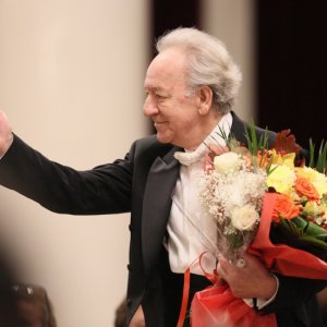 Fallece el director de orquesta Yuri Temirkanov a los 84 años