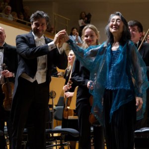 Mitsuko Uchida y Davd Afkham unen a Beethoven y Zemlinsky con la Orquesta Nacional de España