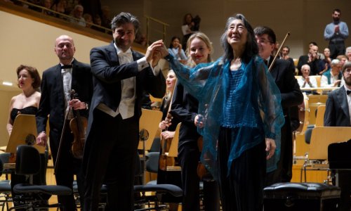 Mitsuko Uchida y Davd Afkham unen a Beethoven y Zemlinsky con la Orquesta Nacional de España