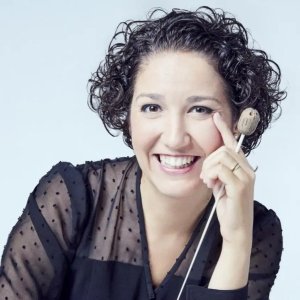Beatriz Fernández Aucejo dirige Mozart, Dvorák y Mendelssohn con la Filarmónica de Málaga