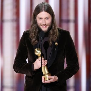 Ludwig Göransson gana el Globo de Oro a Mejor Música original por "Oppenheimer"