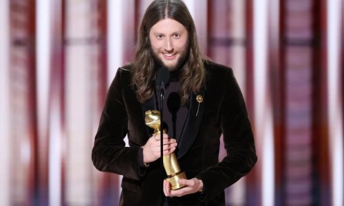 Ludwig Göransson gana el Globo de Oro a Mejor Música original por "Oppenheimer"