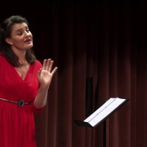 Carolina Moncada canta obras de Gerónimo Giménez en el Teatro de la Zarzuela