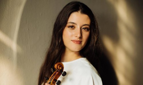 La violinista María Dueñas debuta con la Orquesta de la Accademia Nazionale di Santa Cecilia en Roma