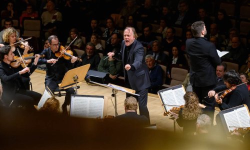 Thomas Hengelbrock dirige el 'Requiem alemán' de Brahms en Ibermúsica, con la orquesta y coro Balthasar Neumann 