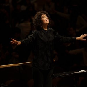 Beatriz Fernández Aucejo debuta al frente de la Orquesta Nacional de España con obras de Brahms y Prokofiev