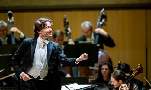 La Toronto Symphony, liderada por Gustavo Gimeno, presenta su temporada 24/25
