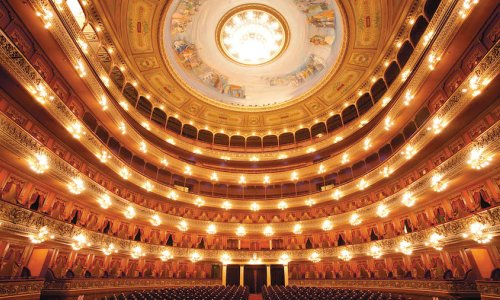 El Teatro Colón de Buenos Aires avanza sus planes para 2024